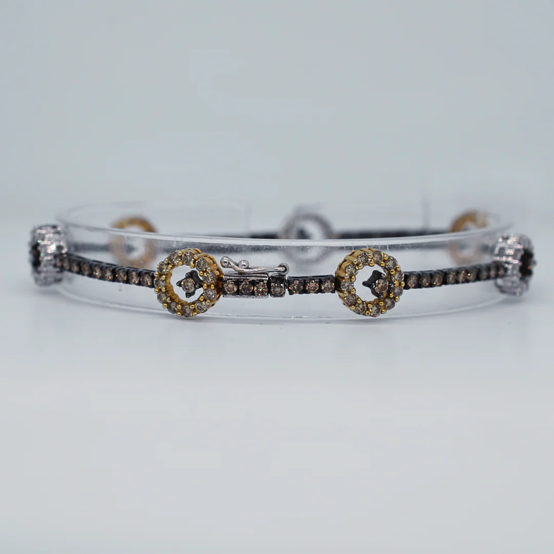 18ct 2/tone gold diamond bracelet - Image 3