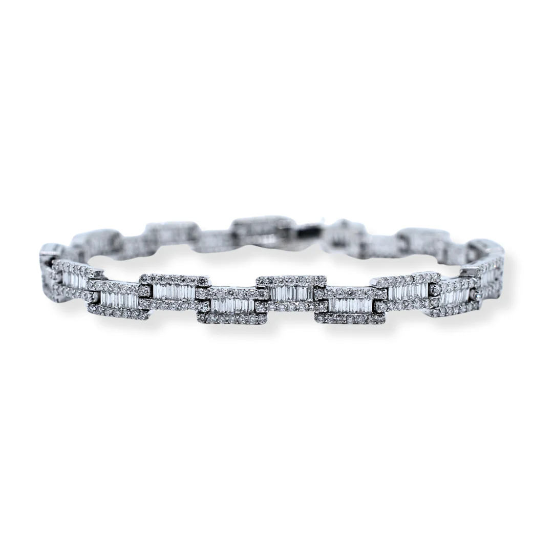 18ct gold diamond tennis bracelet - Image 3