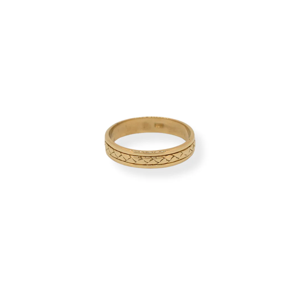9ct gold band ring