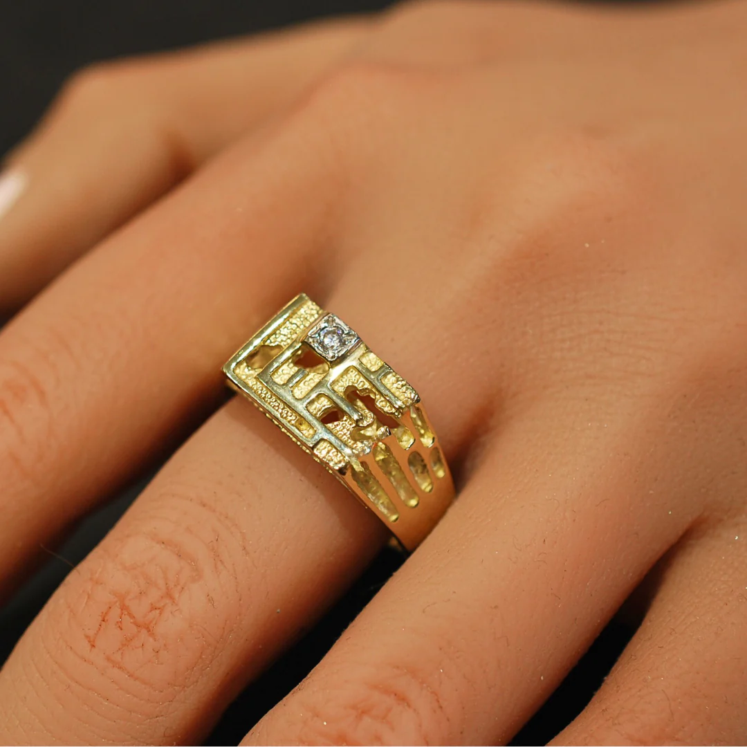 9ct gold castle ring - Image 3