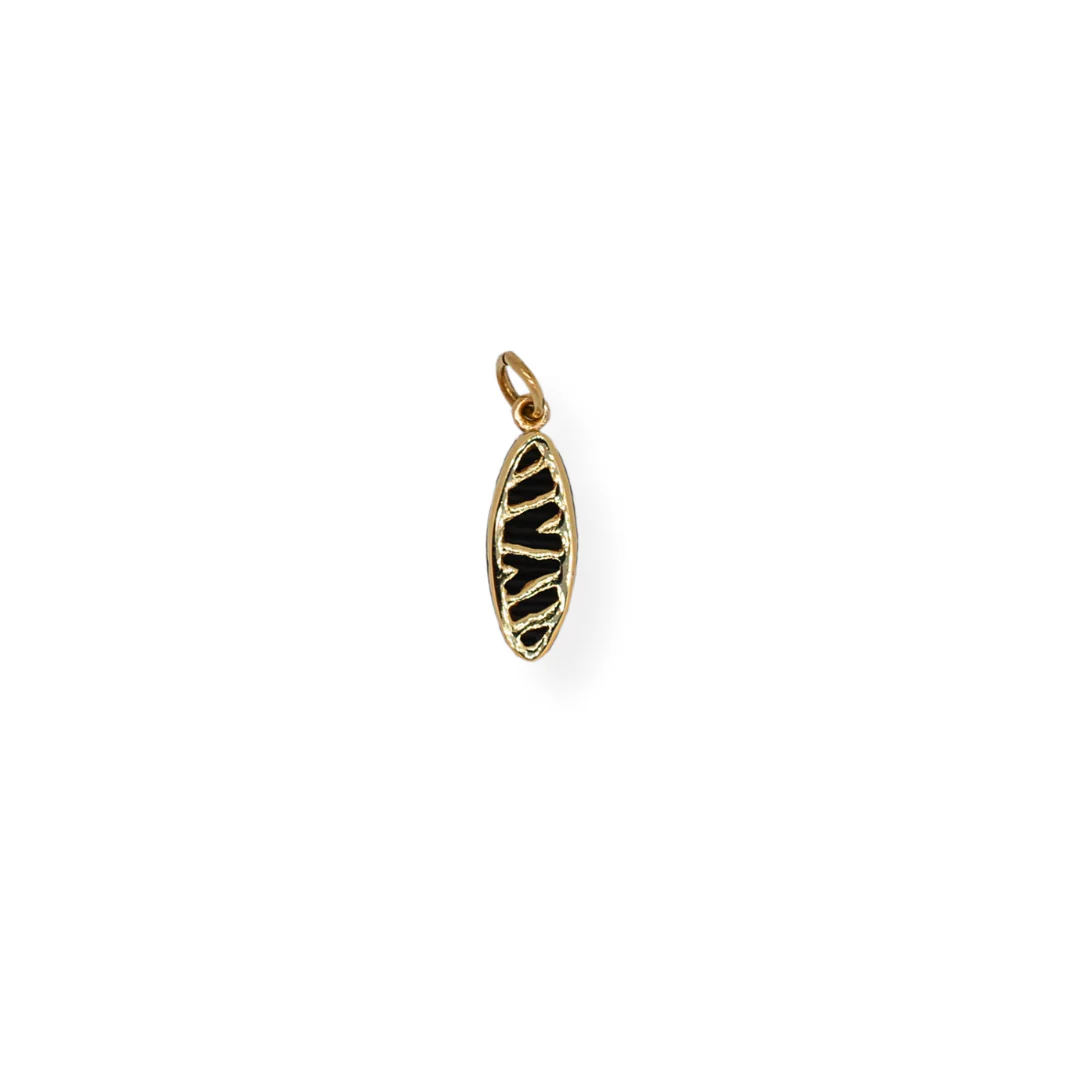 9ct gold elephant hair pendant