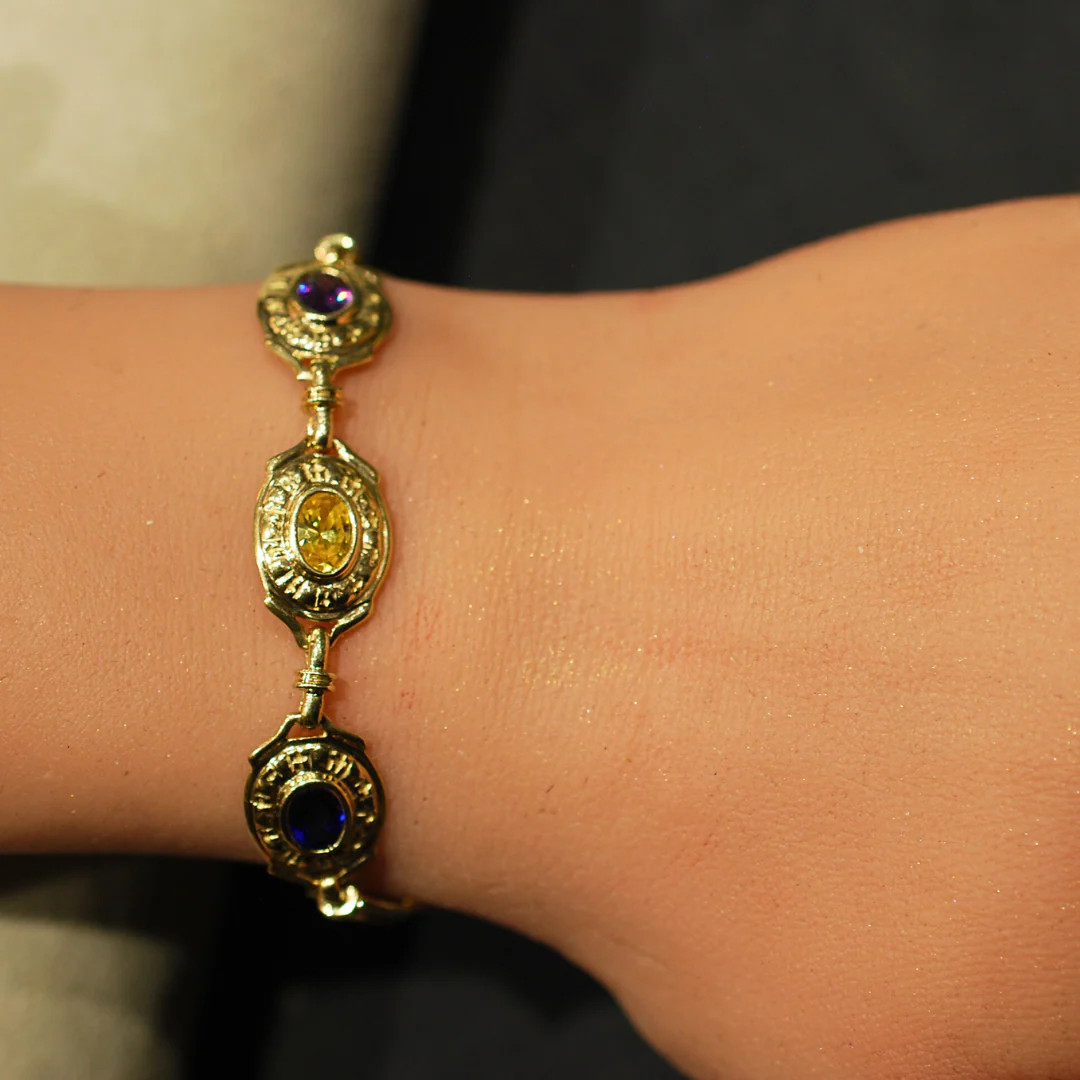 9ct gold multicoloured bracelet - Image 2
