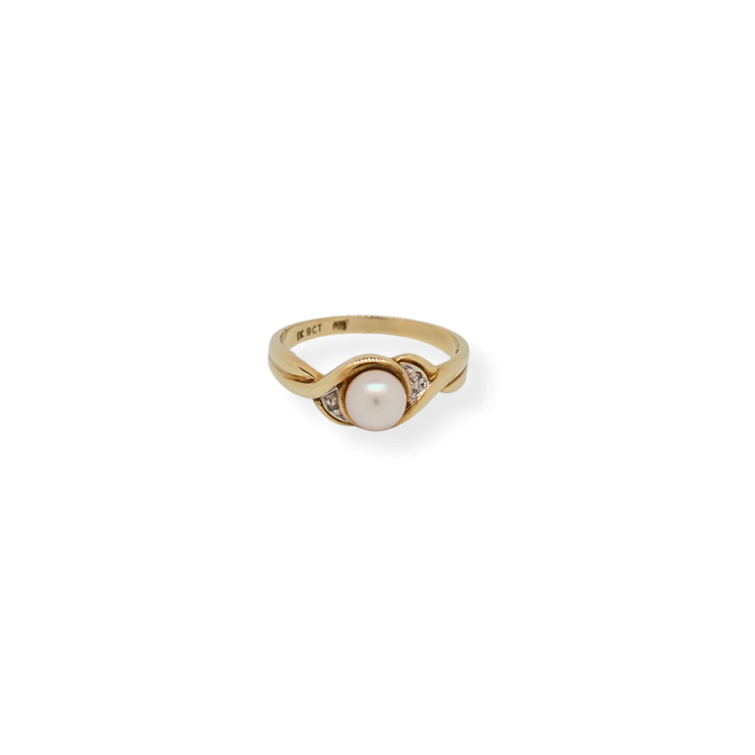 9ct gold pearl ring