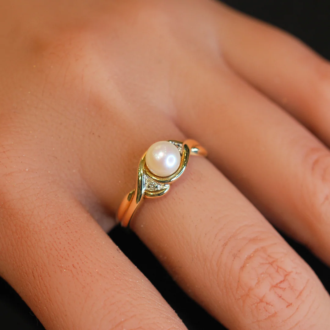 9ct gold pearl ring - Image 2