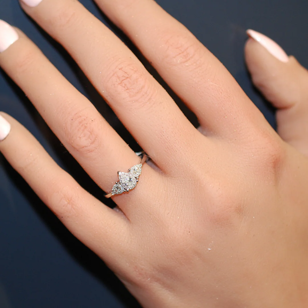 9ct white gold diamond ring - Image 4