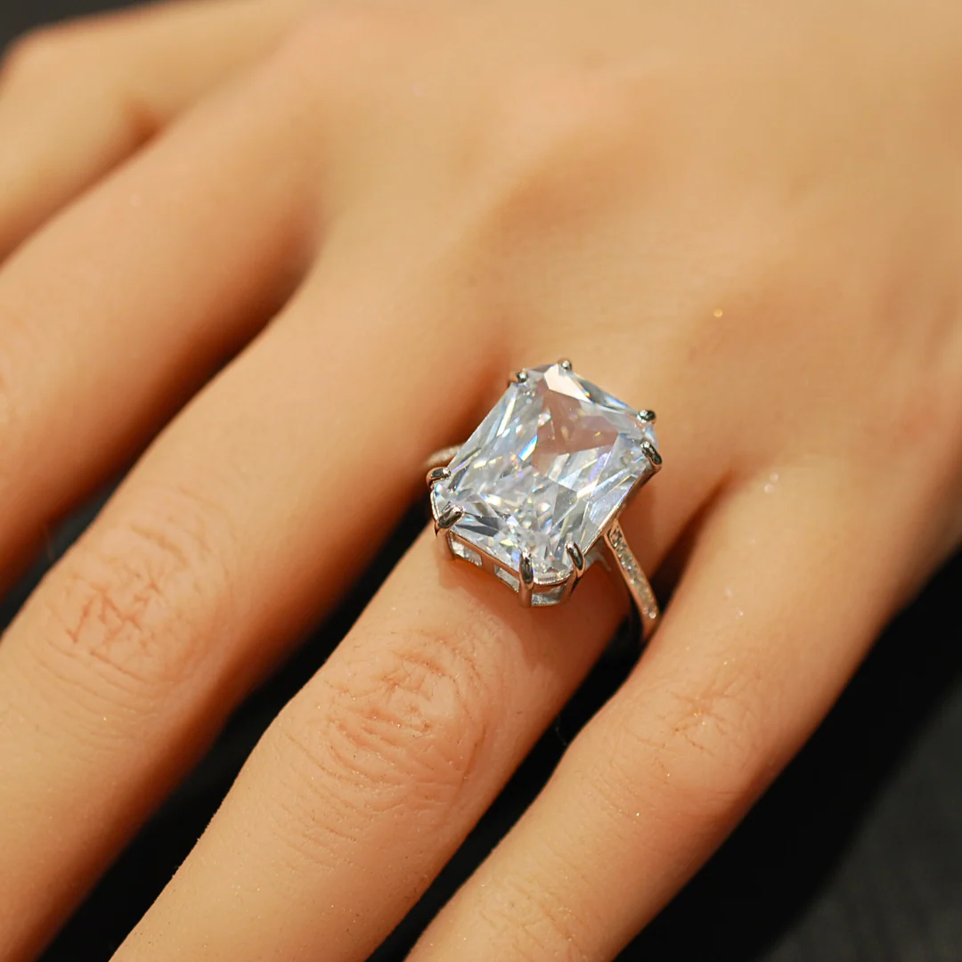 Silver cz ring - Image 3